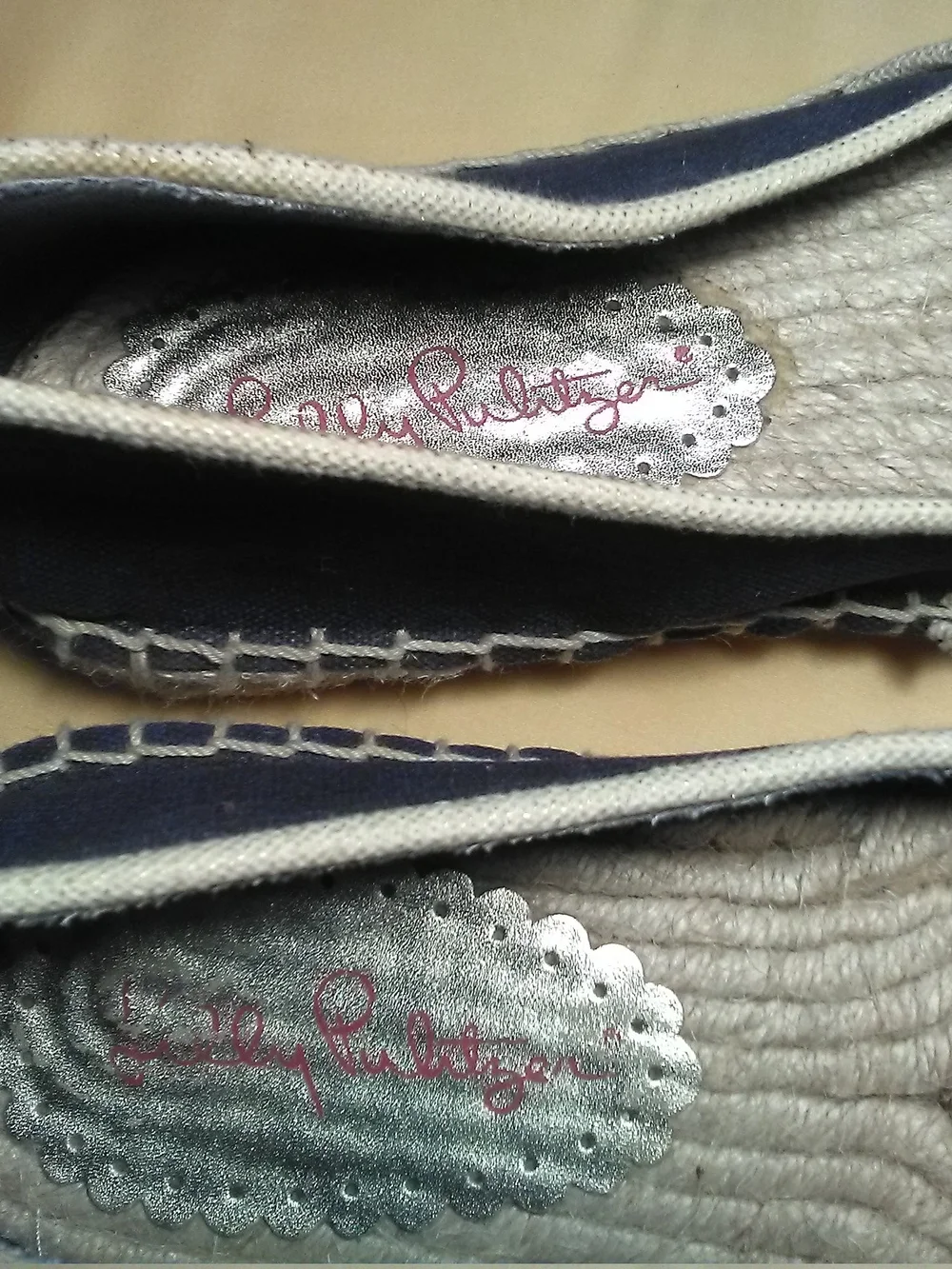 Lk New LILLY PULITZER Navy Espadrille Slip-Ons GOLD Seahorse SZ. 8